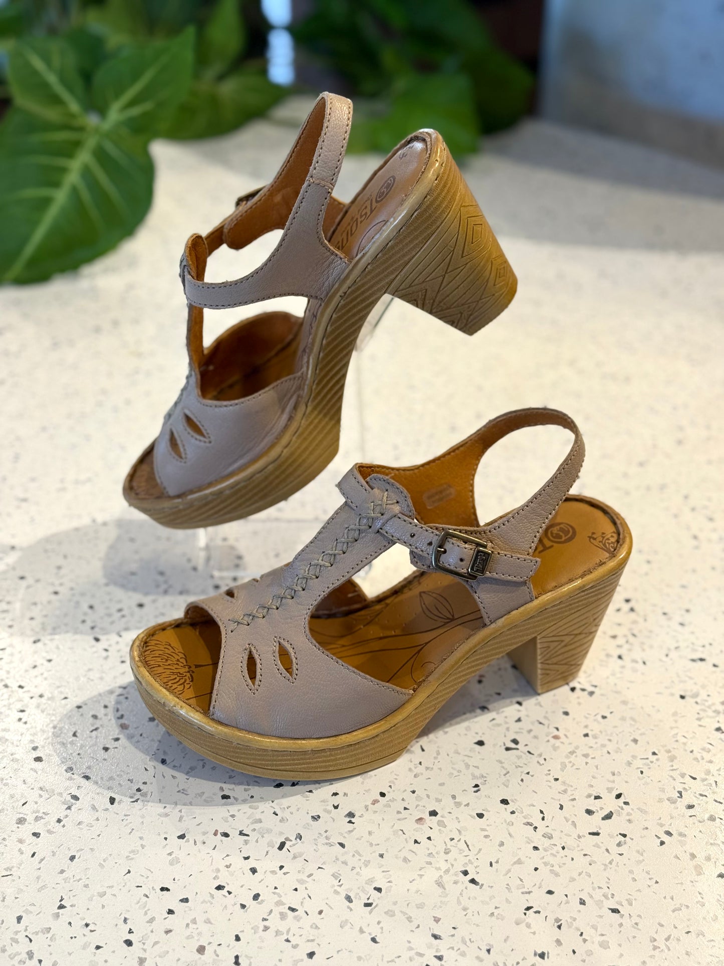 Tsonga Mekleza - Beige Cayak