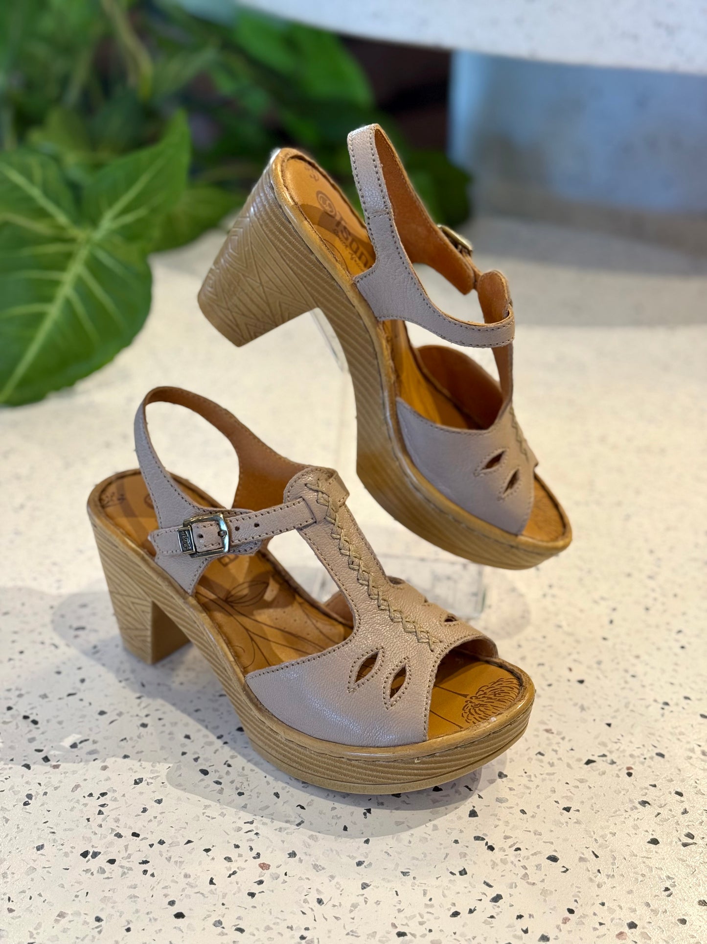 Tsonga Mekleza - Beige Cayak