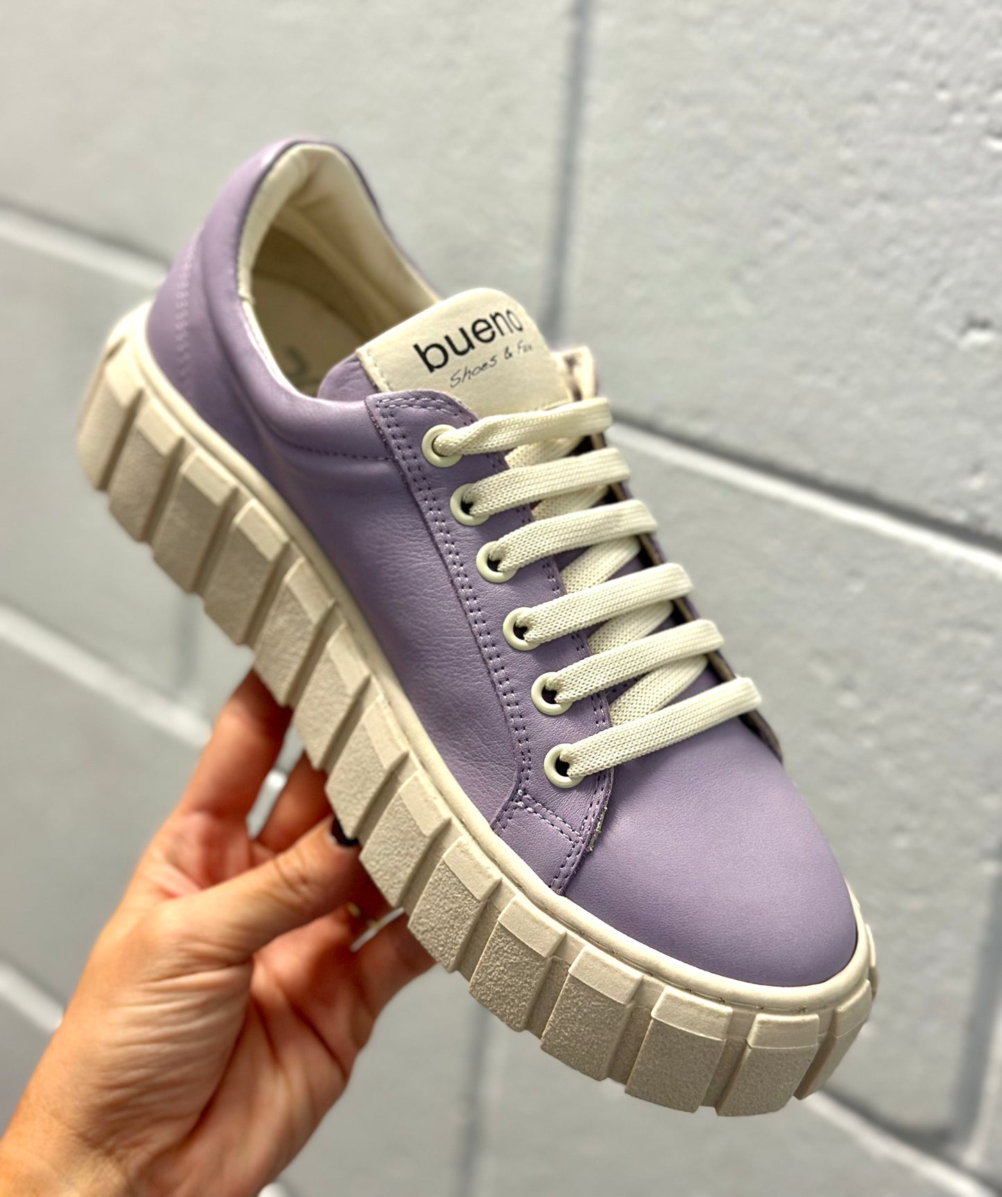 Bueno Lilac Satine Sneakers