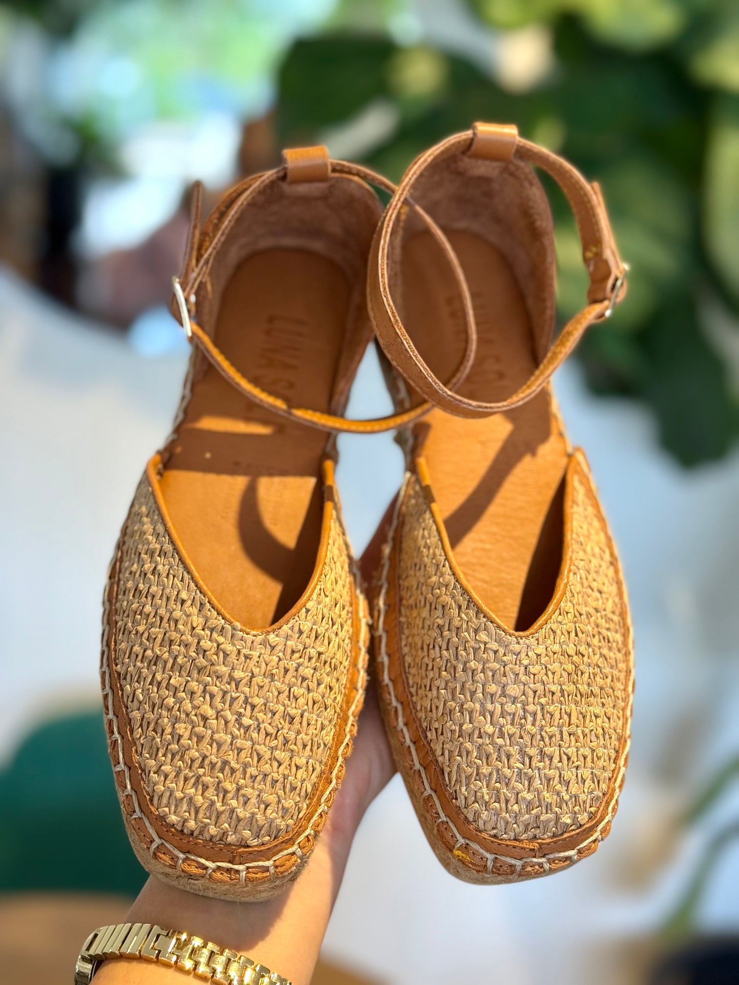 Luna Sole Kiss Tan Raffia Sandals