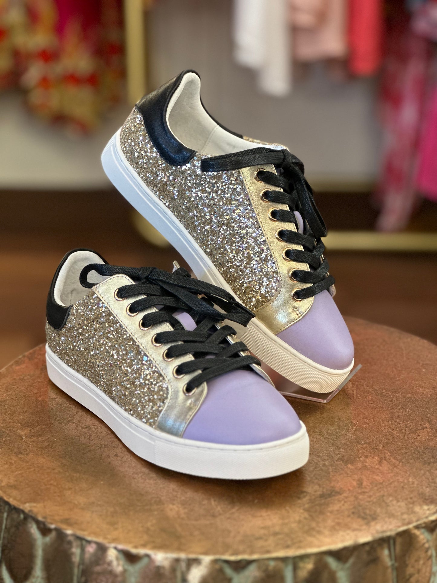 Hinako Paulina Lilac/Gold/Black Sneakers