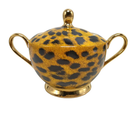 LyndalT Sugar and Creamer Set