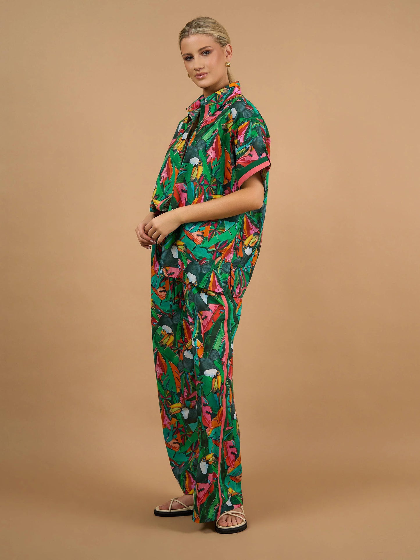 Collectivo Scarlett Pants - Toucan Paradise