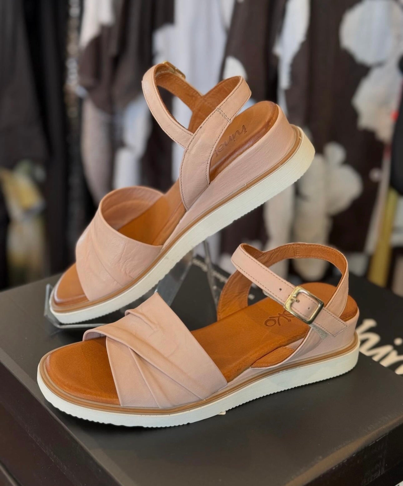 Hinako Avalon Blush Sandals