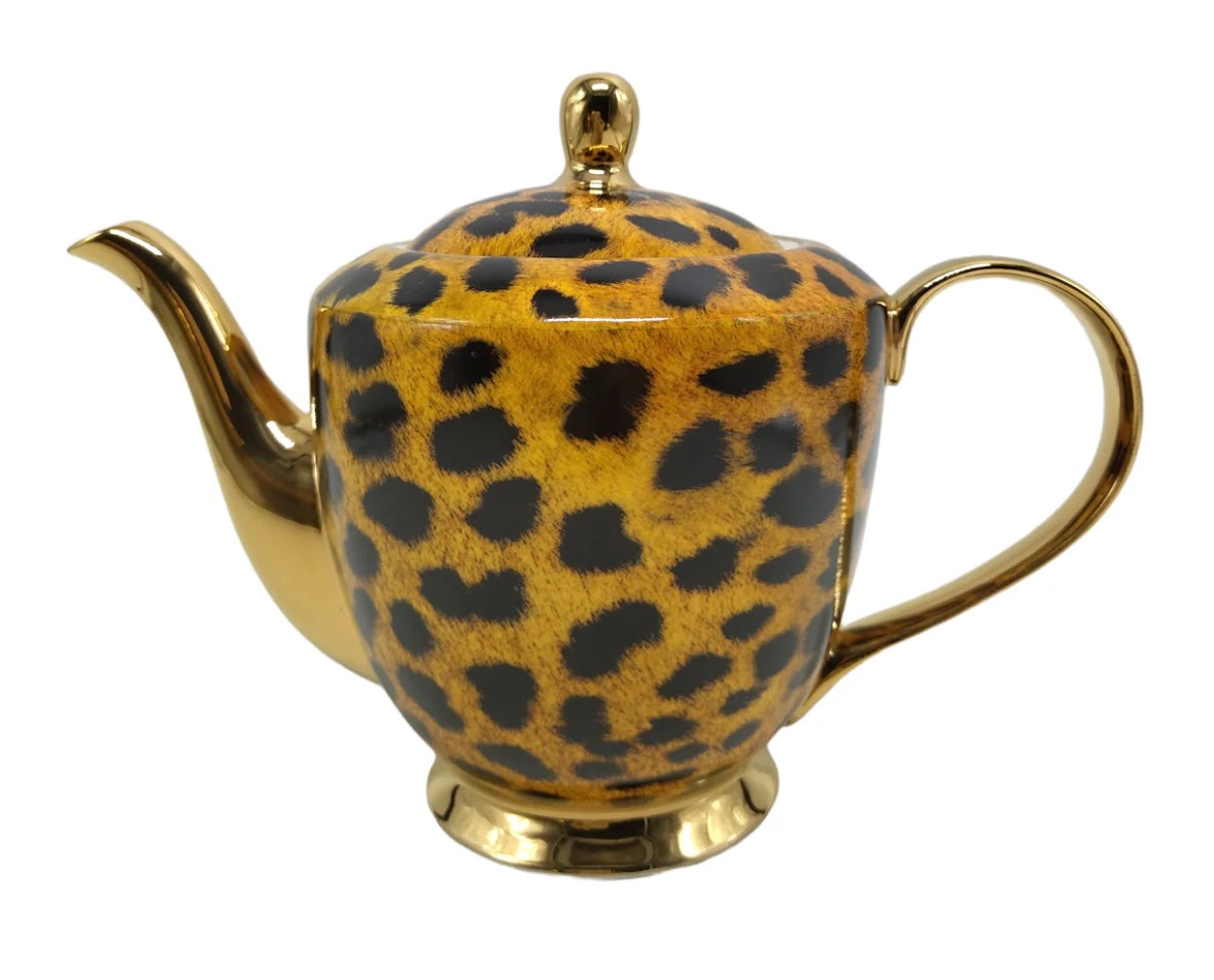 LyndalT Teapot