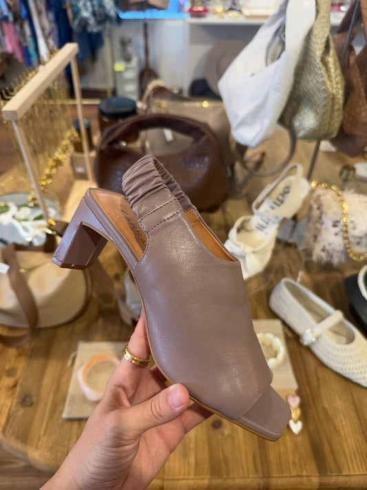 Carrano Mauve Heels