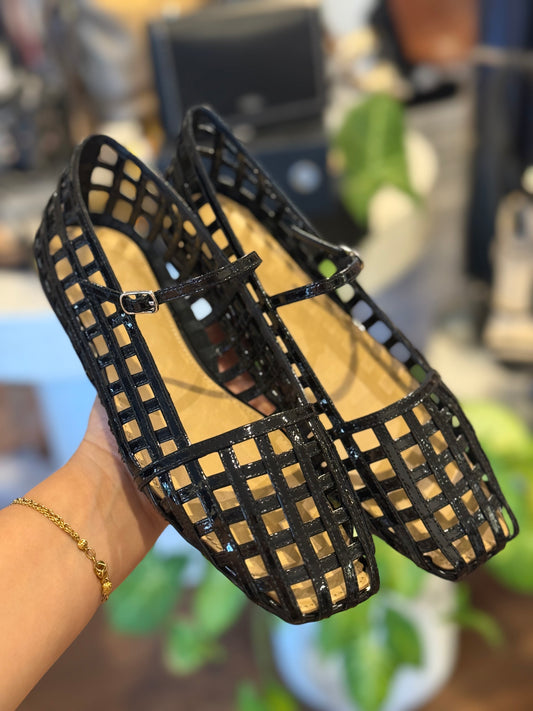 Mollini Taints Black Patent Leather Ballet Flats