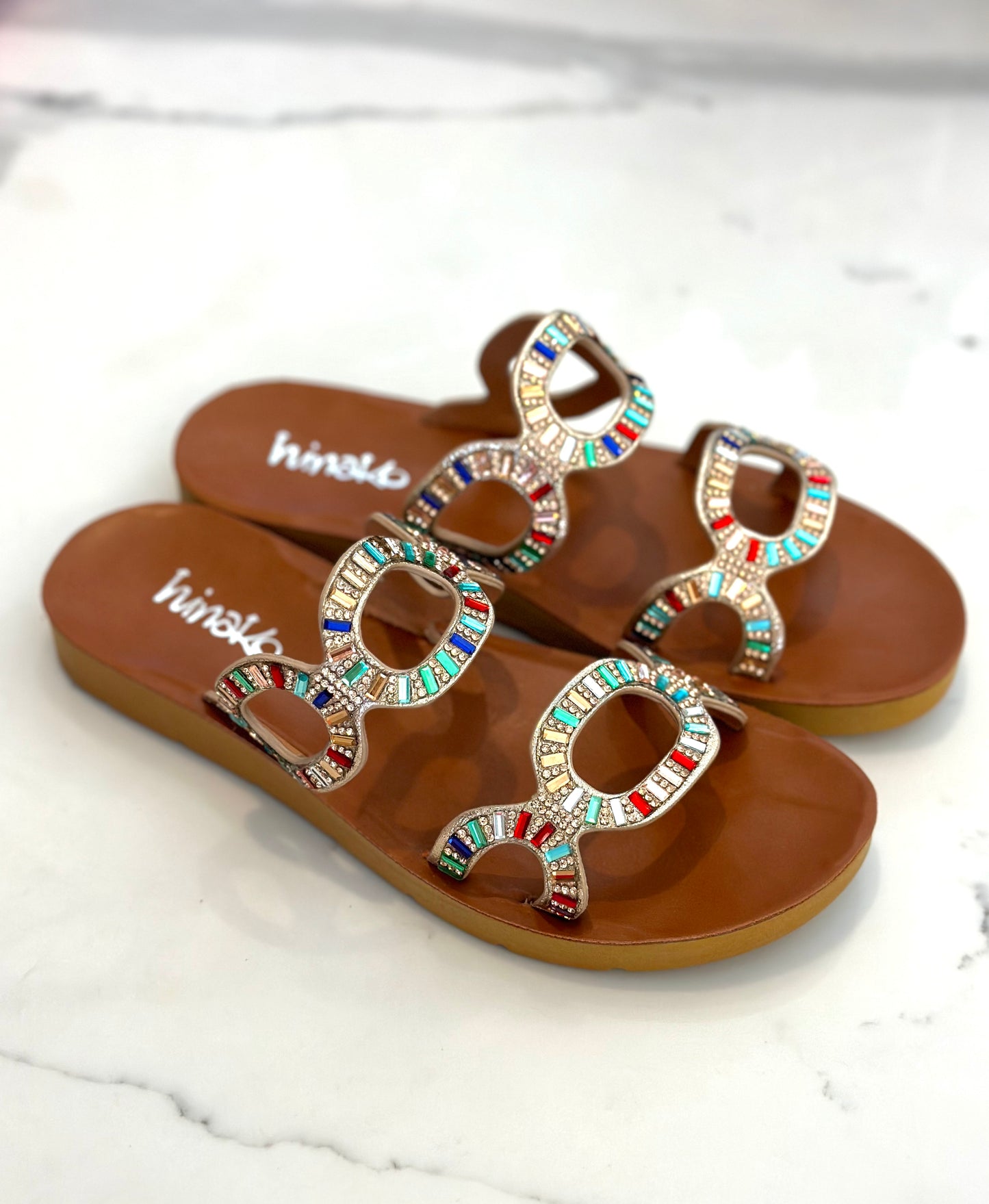 Hinako Wembley Slides