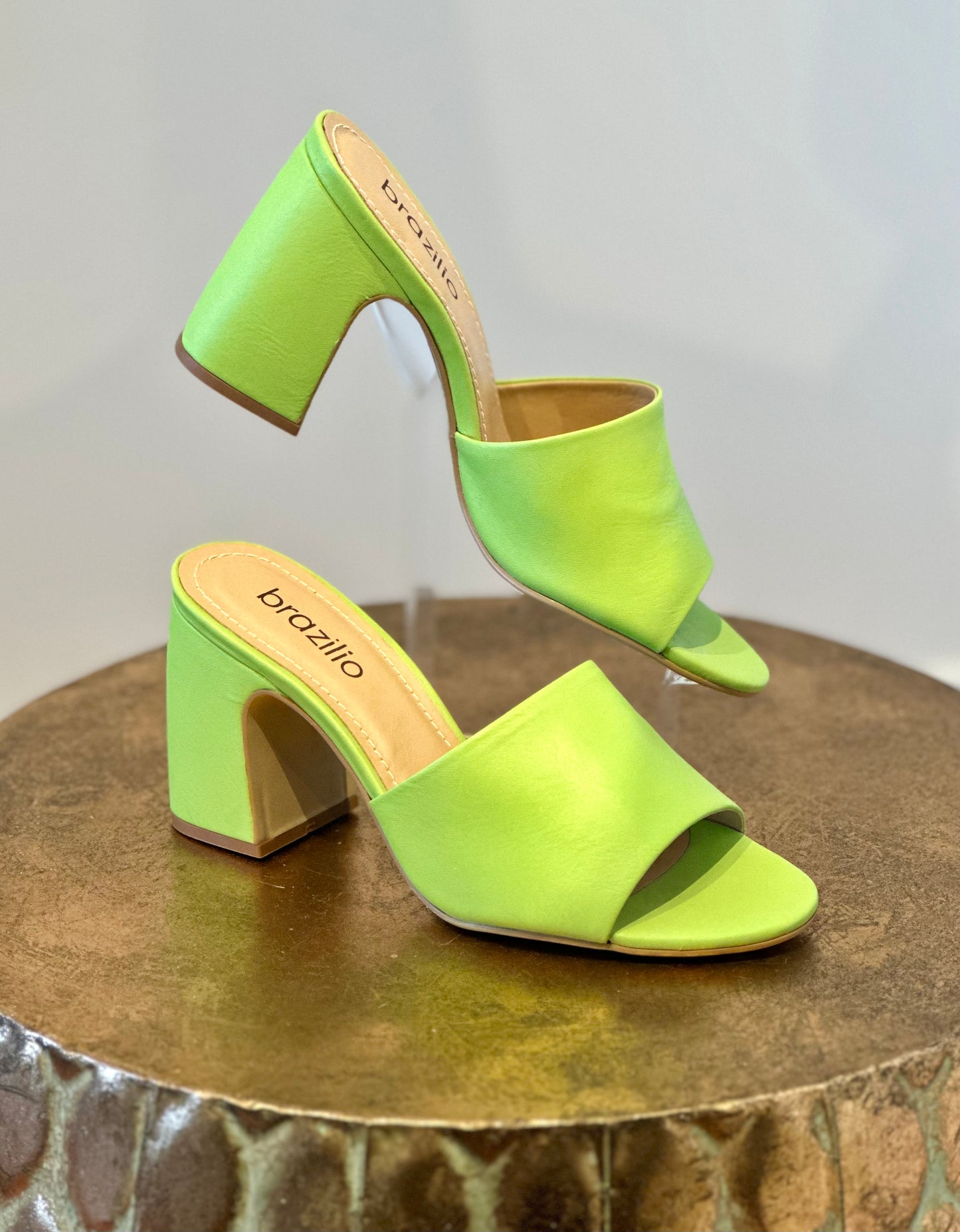 Brazilio Evilyn Lime Green Mules