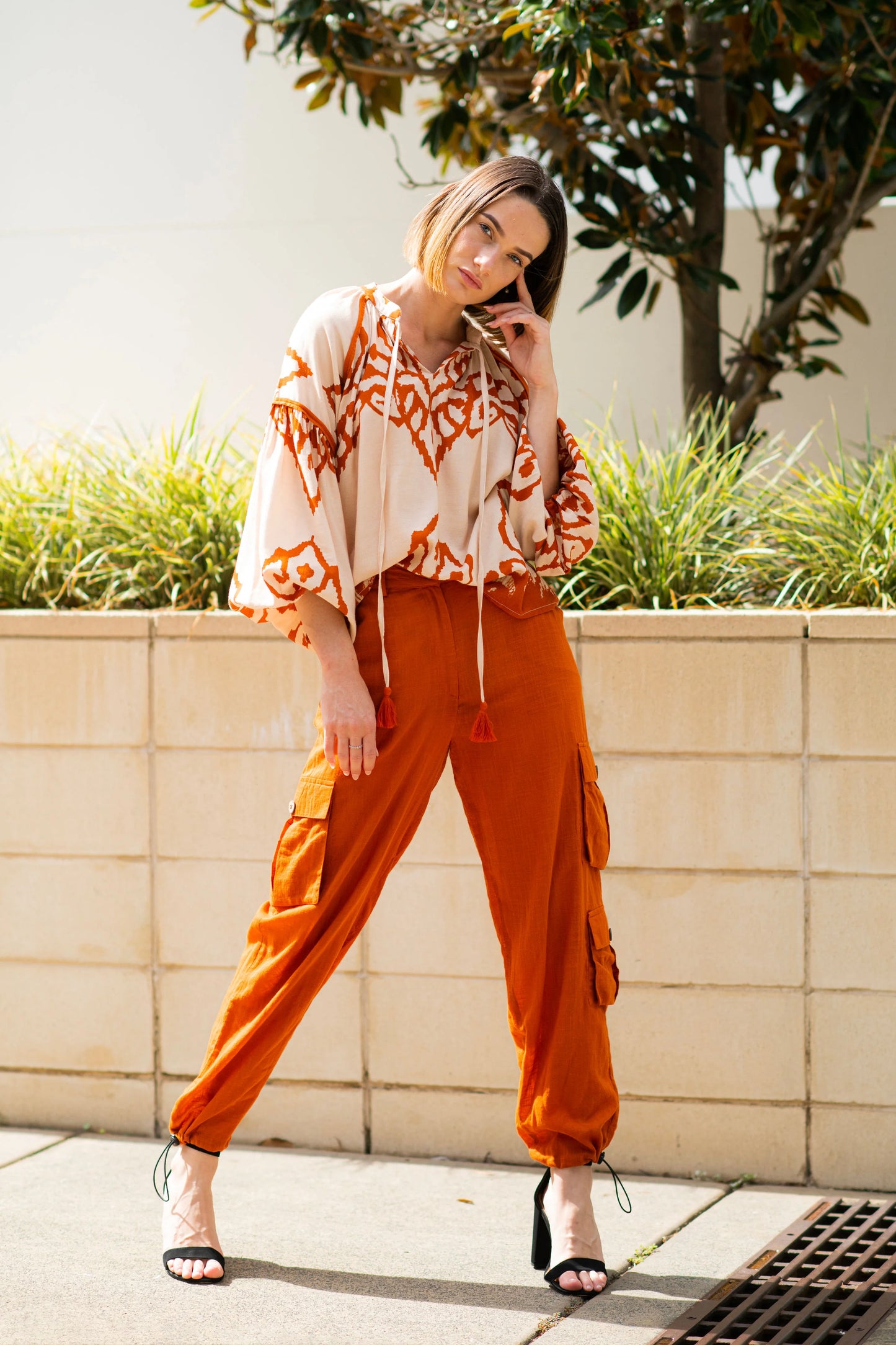 Collectivo Willow Beige & Rust Long Sleeve Blouse