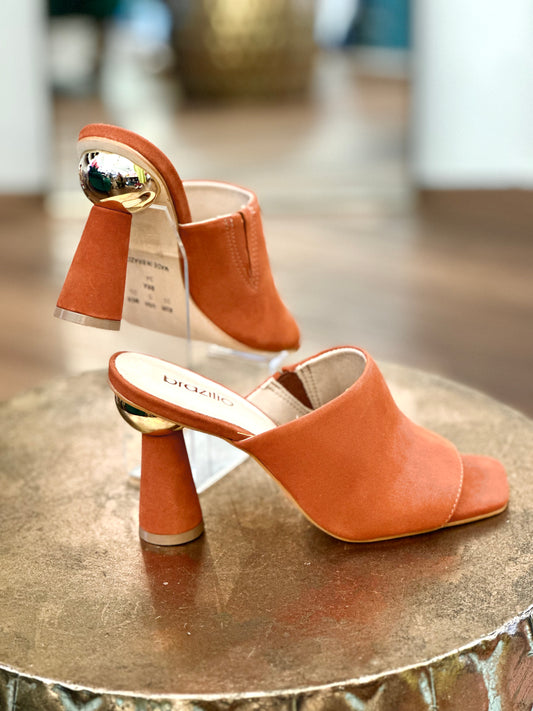 Brazilio Rust Suede Mule